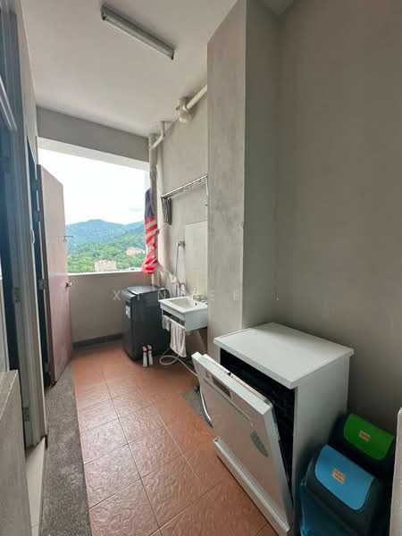 Condominium for Rent at Fettes Residence - Xinnee . - Balcony - PropertyGuru.com.my