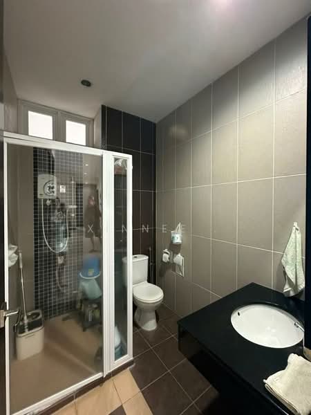 Condominium for Rent at Fettes Residence - Xinnee . - Bathroom - PropertyGuru.com.my