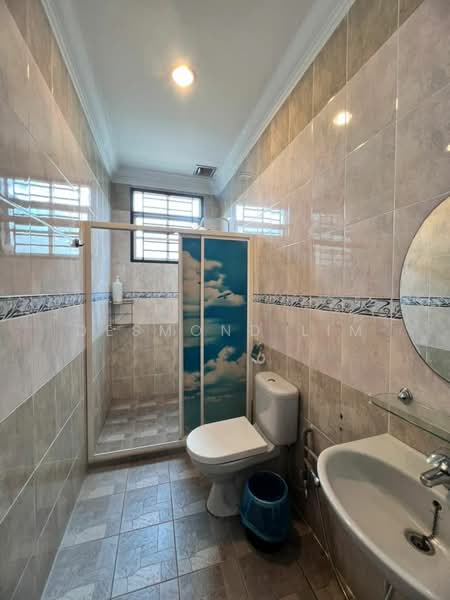 Semi-Detached House for Rent in Johor Bahru (Johor) - Desmond Lim - Bathroom - PropertyGuru.com.my