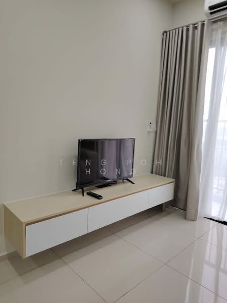 Servis Apartment untuk Disewa di One Equine - Teng Poh Hong - Living Room - PropertyGuru.com.my