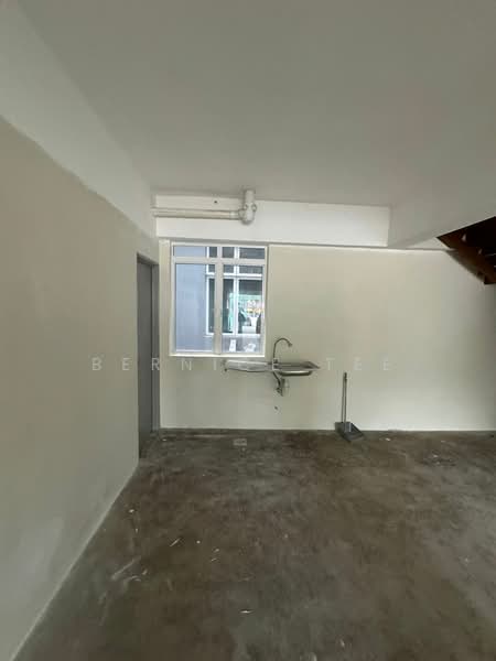 Shop / Office for Rent in Bandar Baru Permas Jaya (Permas Jaya) - Bernice Tee - Interior - PropertyGuru.com.my