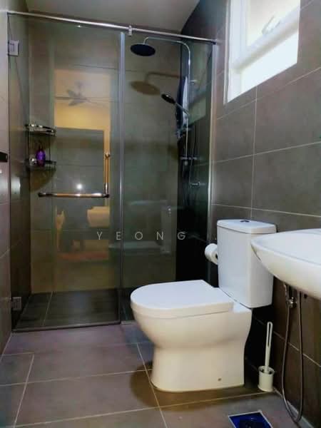 Condominium for Rent at Mutiara Ville - Yeong . - Bathroom - PropertyGuru.com.my