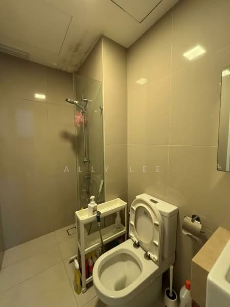 Service Residence for Rent at Southlink - Ally Lee - Bathroom - PropertyGuru.com.my