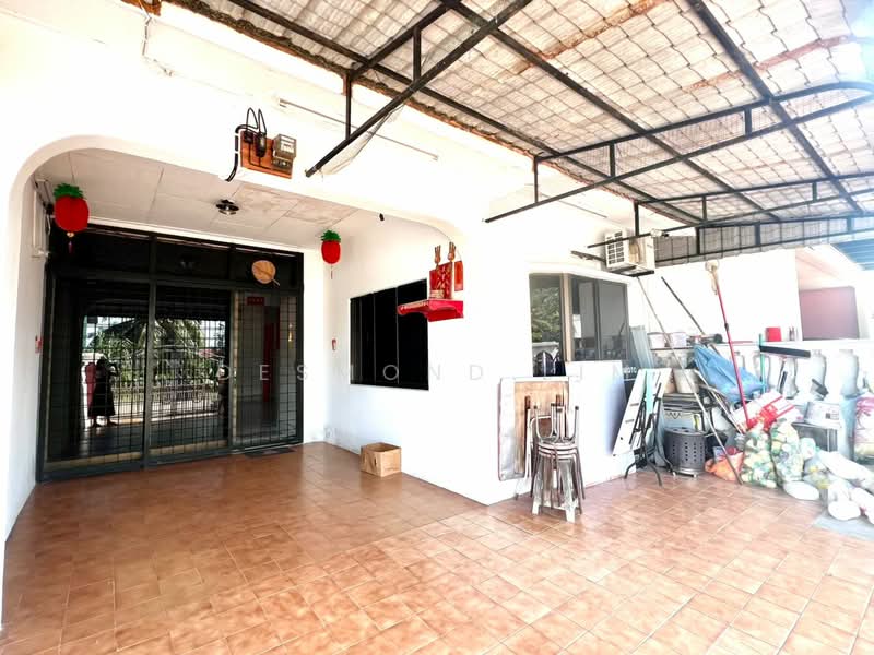 Rumah Teres 2 Tingkat untuk Dijual di Johor Bahru (Johor) - Desmond Lim - Exterior - PropertyGuru.com.my