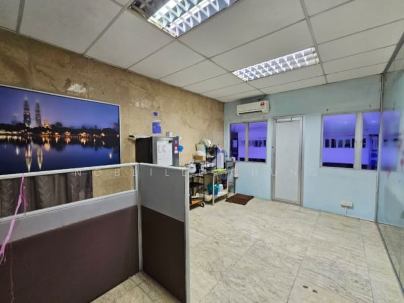 Terrace Factory for Sale in Taman Perindustrian Usj 1 (Subang Jaya) - Nobeille Chung - Interior - PropertyGuru.com.my