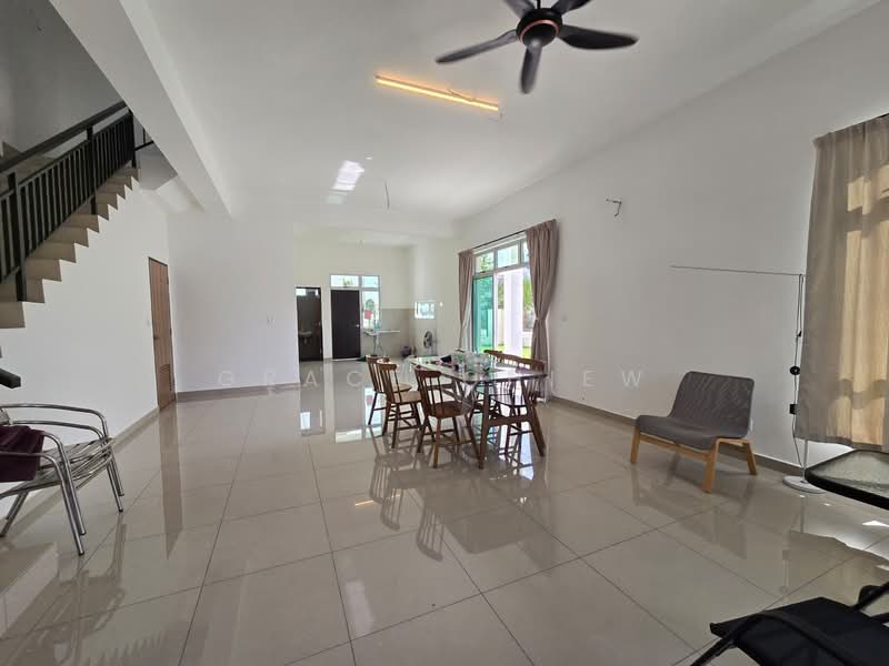 Rumah Teres 2 Tingkat untuk Dijual di Skudai (Johor) - Grace Chiew - Living Room - PropertyGuru.com.my