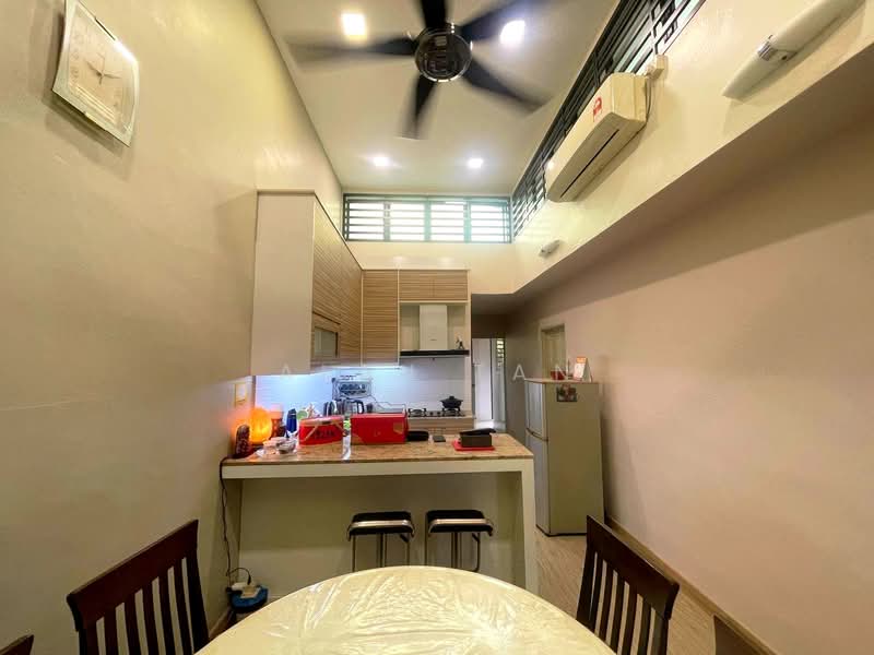 1-storey Terraced House for Sale in Taman Bukit Setongkol Jaya (Kuantan) - Alan Tan - Kitchen - PropertyGuru.com.my