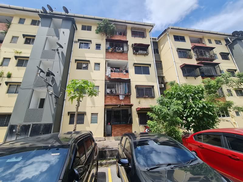 Rumah Flat untuk Dijual di Bandar Baru Bangi Seksyen 2 - Muhd Ajwad - Exterior - PropertyGuru.com.my