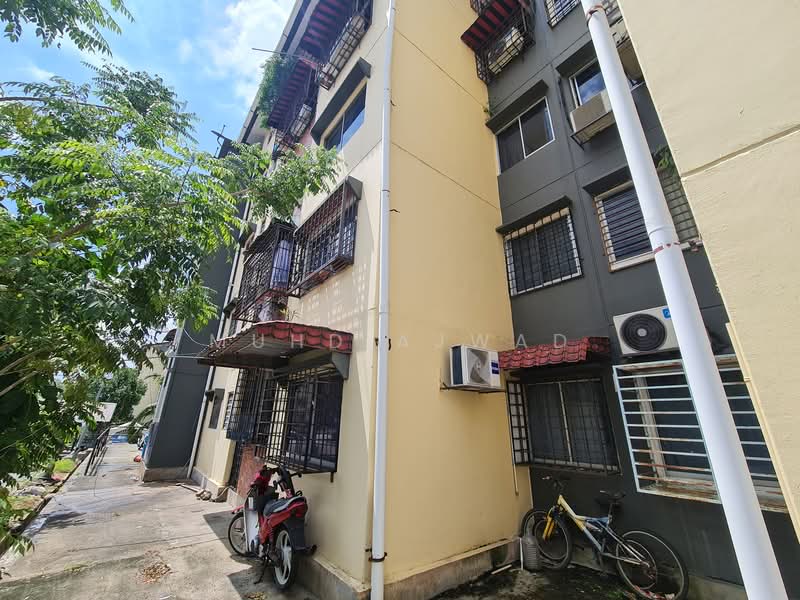 Rumah Flat untuk Dijual di Bandar Baru Bangi Seksyen 2 - Muhd Ajwad - Exterior - PropertyGuru.com.my