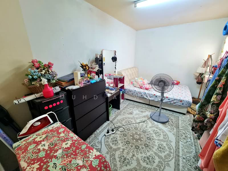 Rumah Flat untuk Dijual di Bandar Baru Bangi Seksyen 2 - Muhd Ajwad - Bedroom - PropertyGuru.com.my