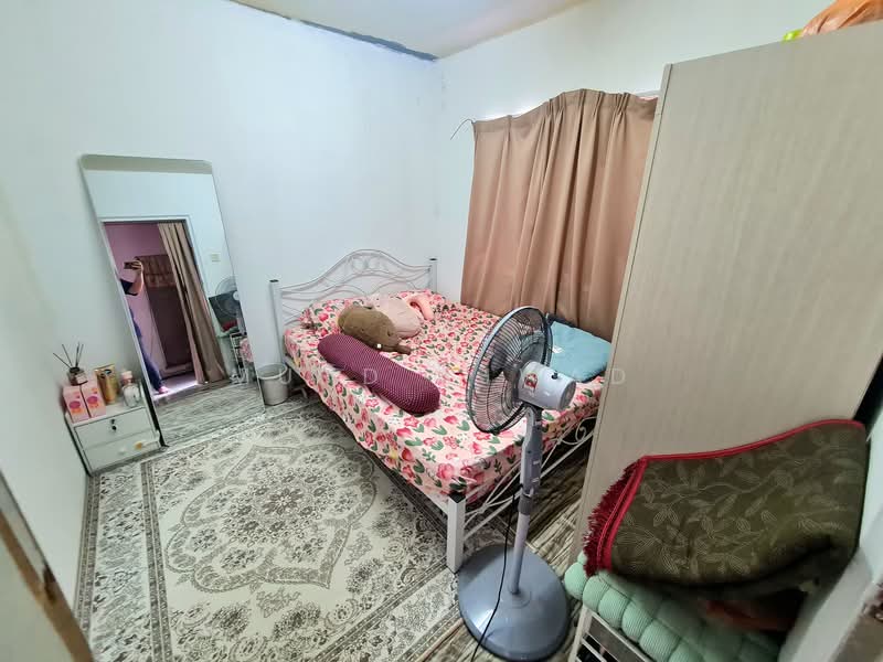 Rumah Flat untuk Dijual di Bandar Baru Bangi Seksyen 2 - Muhd Ajwad - Bedroom - PropertyGuru.com.my