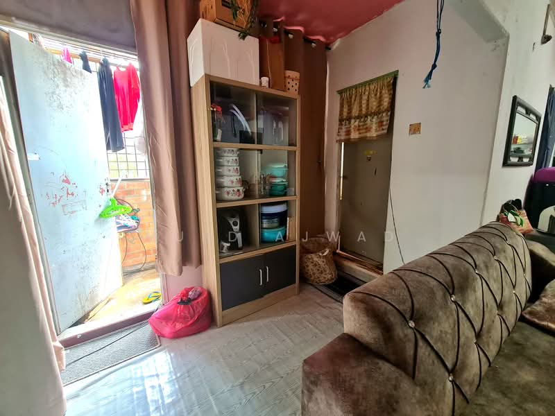 Rumah Flat untuk Dijual di Bandar Baru Bangi Seksyen 2 - Muhd Ajwad - Interior - PropertyGuru.com.my
