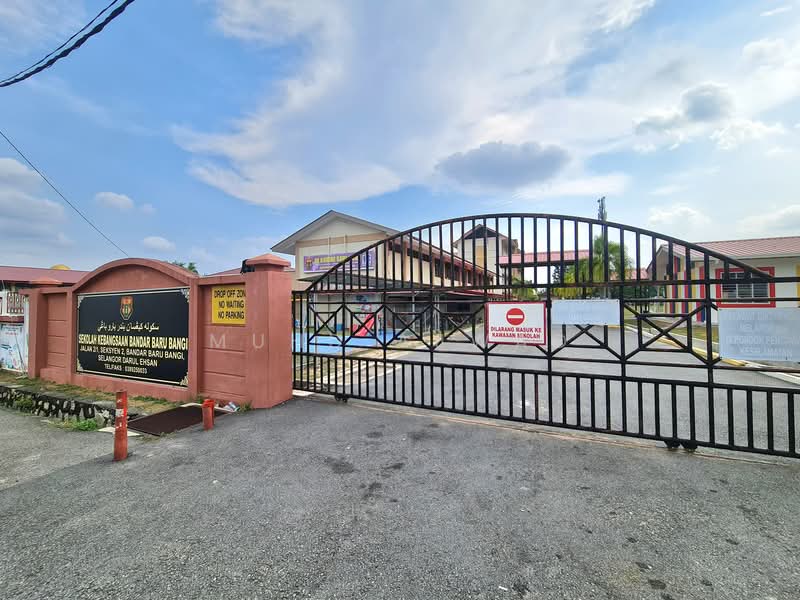Rumah Flat untuk Dijual di Bandar Baru Bangi Seksyen 2 - Muhd Ajwad - Primary School - PropertyGuru.com.my