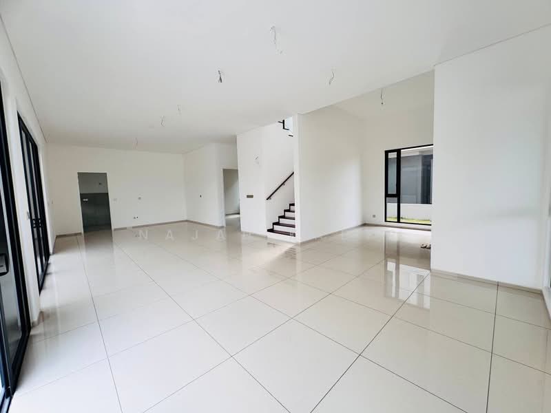Bungalow for Sale in Bandar Gamuda Cove (Dengkil) - Najah Kadir - Living Room - PropertyGuru.com.my