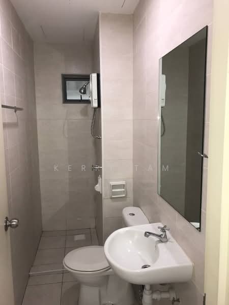 Servis Apartment untuk Disewa di Tropicana City Tropics - Kerry Tam - Bathroom - PropertyGuru.com.my