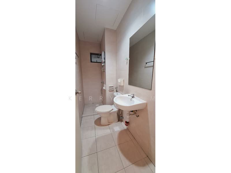 Servis Apartment untuk Disewa di Tropicana City Tropics - Kerry Tam - Bathroom - PropertyGuru.com.my