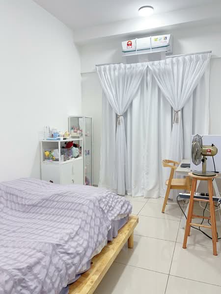 Condominium for Sale at Residensi Bintang - Ernest Leong - Bedroom - PropertyGuru.com.my
