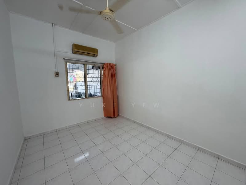Rumah Teres 1 Tingkat untuk Dijual di Kota Tinggi (Johor) - Yuki Yew - PropertyGuru.com.my