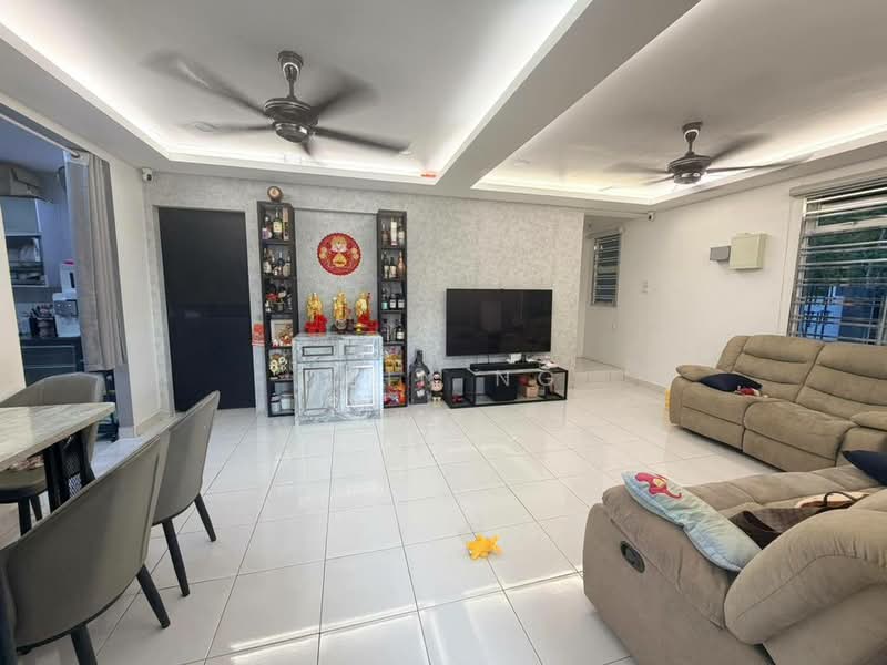 Rumah Teres 2 Tingkat untuk Dijual di Johor Bahru (Johor) - Rain Ng - Living Room - PropertyGuru.com.my