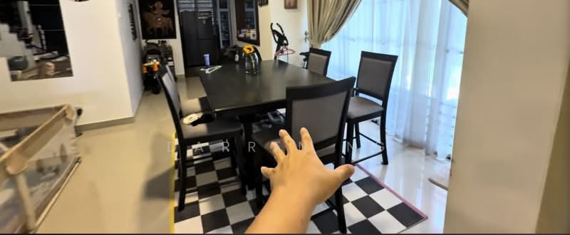 2-storey Terraced House for Sale in Putra Avenue (Subang Jaya) - Darren Ng - Dining Room - PropertyGuru.com.my
