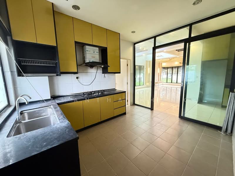 Semi-Detached House for Sale in Setia Ecohill (Semenyih) - Samantha Chang - Kitchen - PropertyGuru.com.my