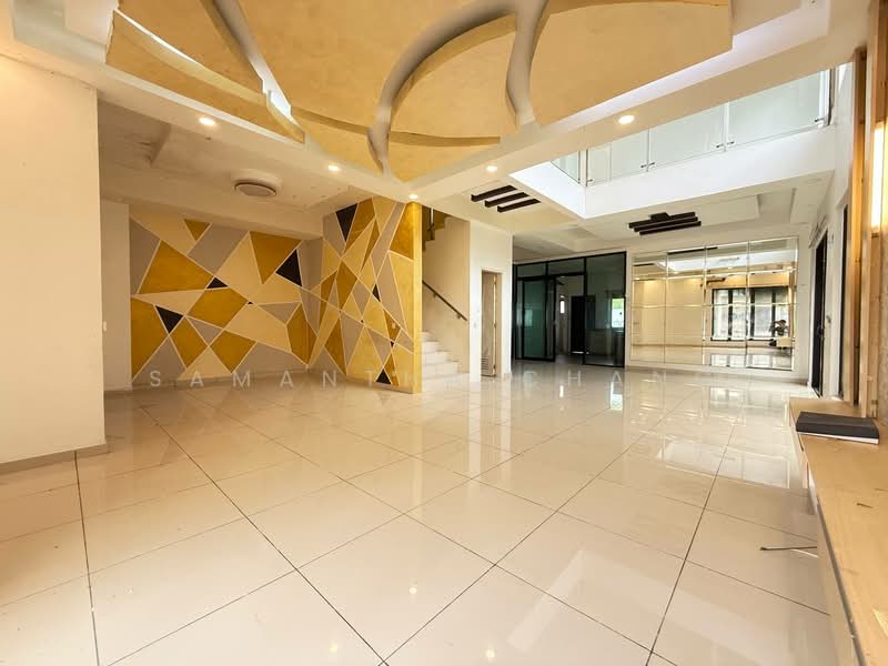 Semi-Detached House for Sale in Setia Ecohill (Semenyih) - Samantha Chang - Living Room - PropertyGuru.com.my