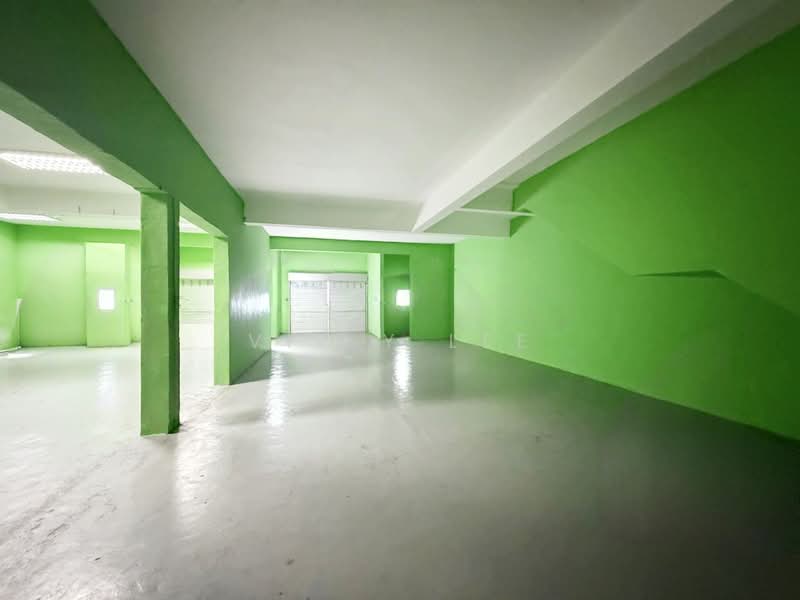 Shop / Office for Rent in Bandar Cemerlang (Ulu Tiram) - Villy Lee - PropertyGuru.com.my
