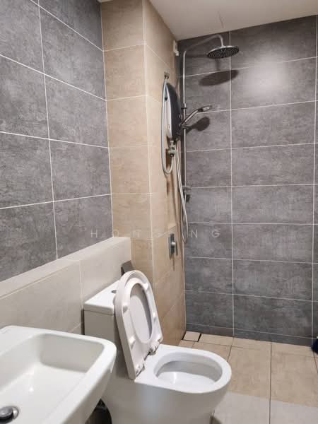 Servis Apartment untuk Disewa di Setia City Residences - Hong Ng - Bathroom - PropertyGuru.com.my