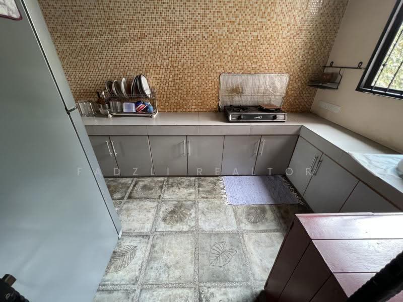 Bungalow House for Sale in Ampang Jaya (Ampang) - Fadzli Realtor - Kitchen - PropertyGuru.com.my