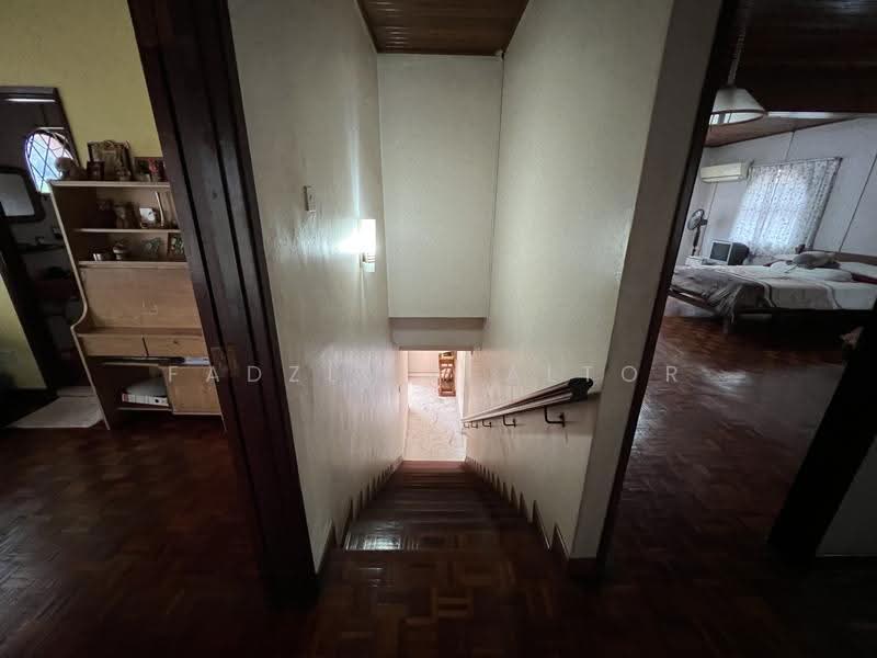 Bungalow House for Sale in Ampang Jaya (Ampang) - Fadzli Realtor - Bedroom - PropertyGuru.com.my