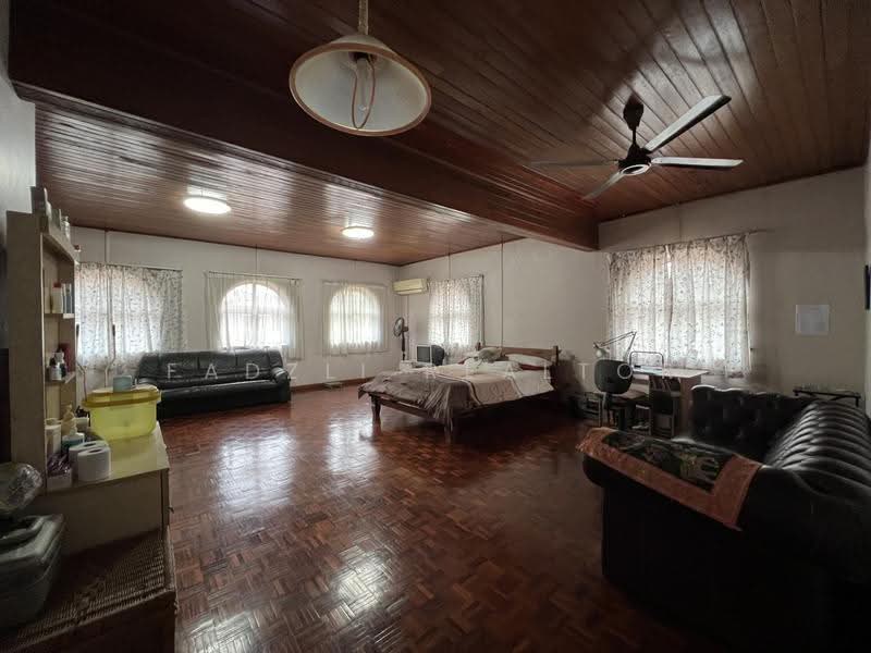 Bungalow House for Sale in Ampang Jaya (Ampang) - Fadzli Realtor - Bedroom - PropertyGuru.com.my