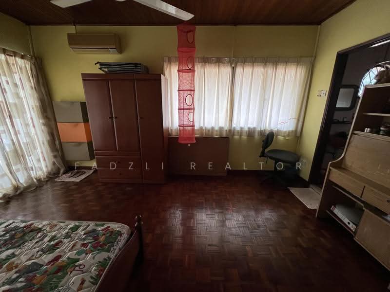 Bungalow House for Sale in Ampang Jaya (Ampang) - Fadzli Realtor - Bedroom - PropertyGuru.com.my