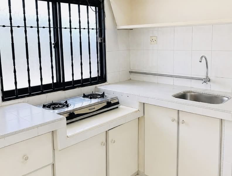 Apartment for Sale at Eastern Court - Kent Lai - Kitchen - PropertyGuru.com.my