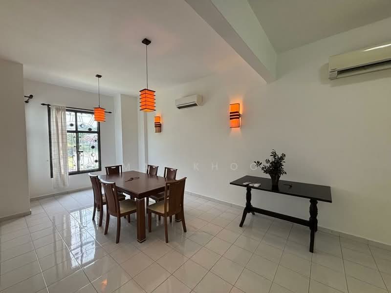 Rumah Banglo untuk Dijual di Leisure Farm (Gelang Patah) - May Khoo - Dining Room - PropertyGuru.com.my