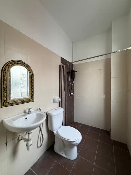 Cluster House for Sale in Taman Putri (Kulai) - Weinie Chon - PropertyGuru.com.my