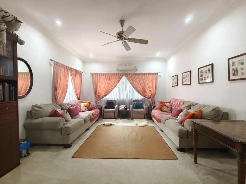 Bungalow for Sale in Bukit Damansara (Damansara Heights) - Carol Yong - Living Room - PropertyGuru.com.my