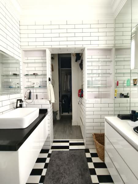 Bungalow for Sale in Bukit Damansara (Damansara Heights) - Carol Yong - Bathroom - PropertyGuru.com.my