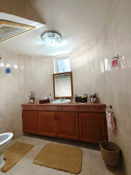 Bungalow for Sale in Bukit Damansara (Damansara Heights) - Carol Yong - Bathroom - PropertyGuru.com.my