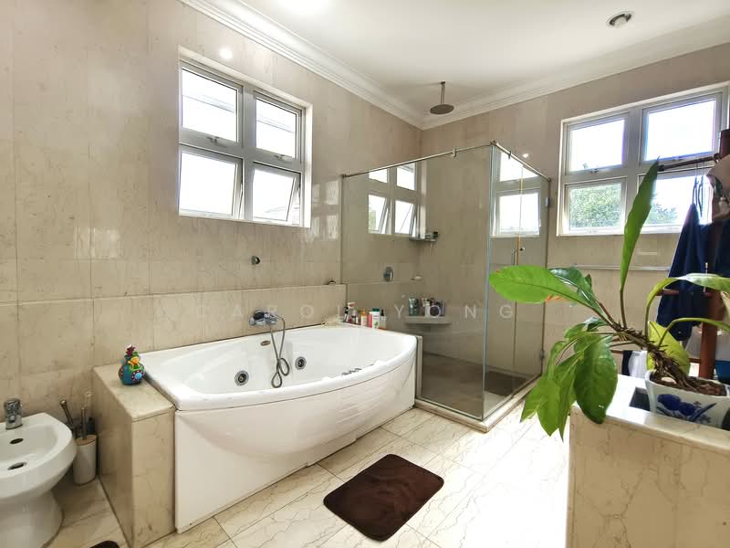 Bungalow for Sale in Bukit Damansara (Damansara Heights) - Carol Yong - Bathroom - PropertyGuru.com.my