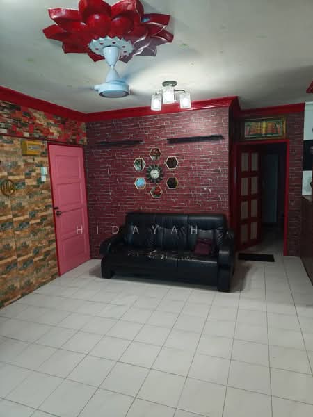 Pangsapuri untuk Disewa di Sri Ivori Apartment - Hidayah . - Living Room - PropertyGuru.com.my