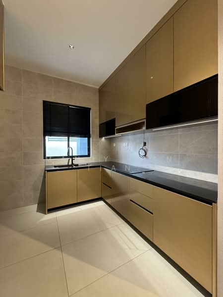 Semi-Detached House for Sale in Kuching (Sarawak) - Mandy Tian Tian - Kitchen - PropertyGuru.com.my