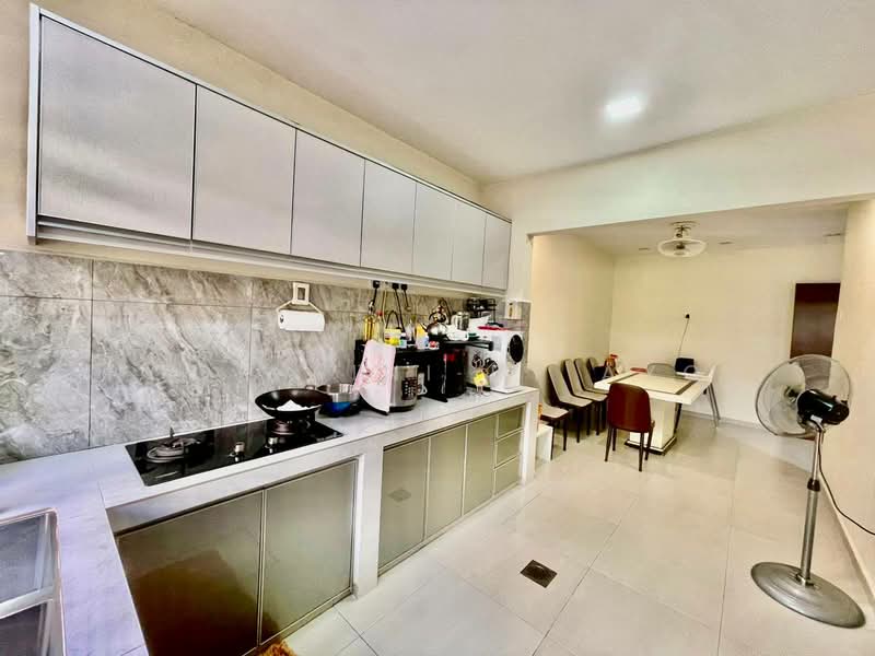 Rumah Teres 2 Tingkat untuk Dijual di SS14 (Subang Jaya) - Noor Aini Bt Ayob - Kitchen - PropertyGuru.com.my