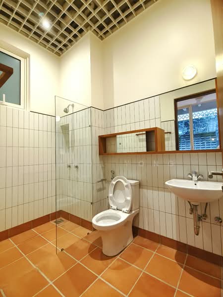 Bungalow for Sale in Bukit Damansara (Damansara Heights) - Carol Yong - Bathroom - PropertyGuru.com.my