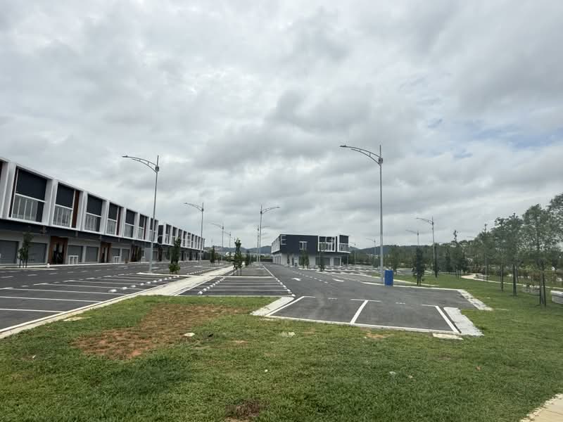 Shop / Office for Rent in Bandar Serenia (Dengkil) - Celine Gan - PropertyGuru.com.my