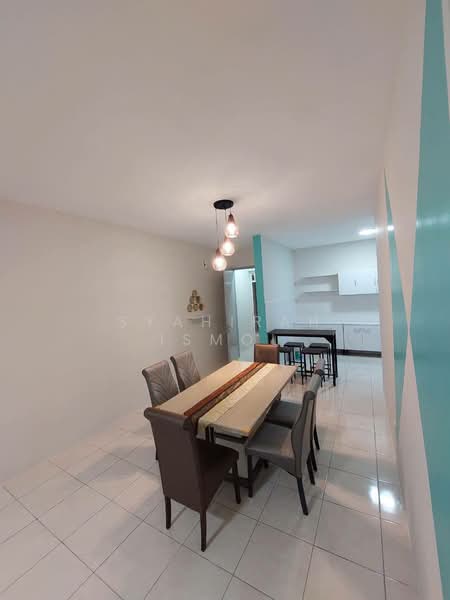 Kondominium untuk Disewa di Vista OUG @ Platinum OUG Residence - Syahirah Ismol - Dining Room - PropertyGuru.com.my