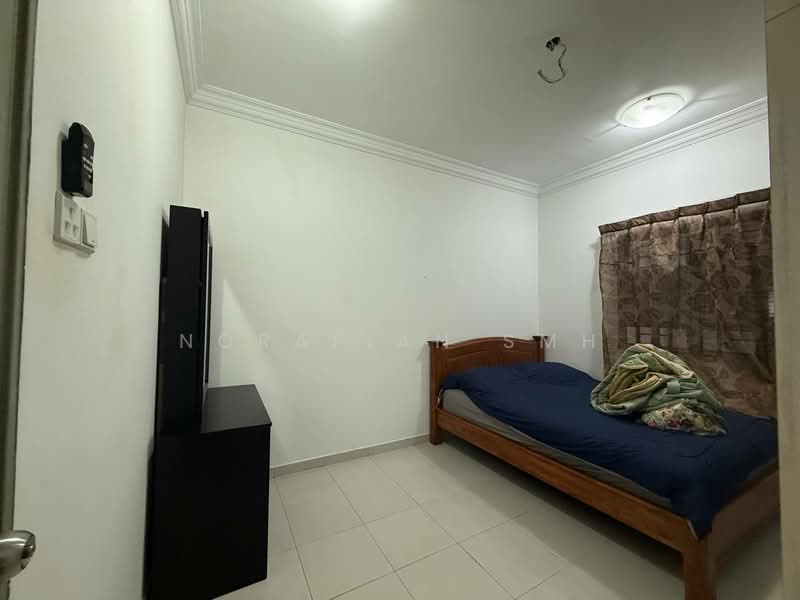 Condominium for Sale at Suria Jelatek - Norafian SMH - Bedroom - PropertyGuru.com.my