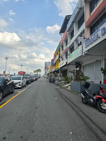 Shop / Office for Sale in Taman Majidee (Johor Bahru) - Alicia Lian - Exterior - PropertyGuru.com.my