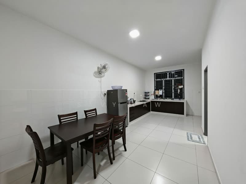 Rumah Teres 2 Tingkat untuk Dijual di Taman Mutiara Rini (Skudai) - Savy Law - Kitchen - PropertyGuru.com.my