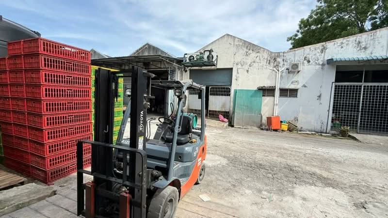 Kilang untuk Dijual di Taman Perindustrian Puchong (Puchong) - Jenson Low - Exterior - PropertyGuru.com.my