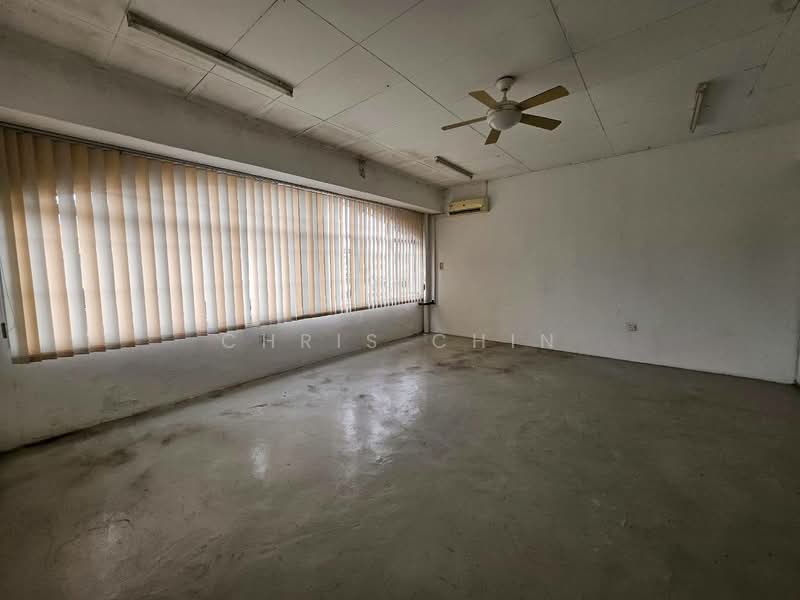 Shop for Rent in Taman Desa Jaya (Johor Bahru) - Chris Chin - Interior - PropertyGuru.com.my